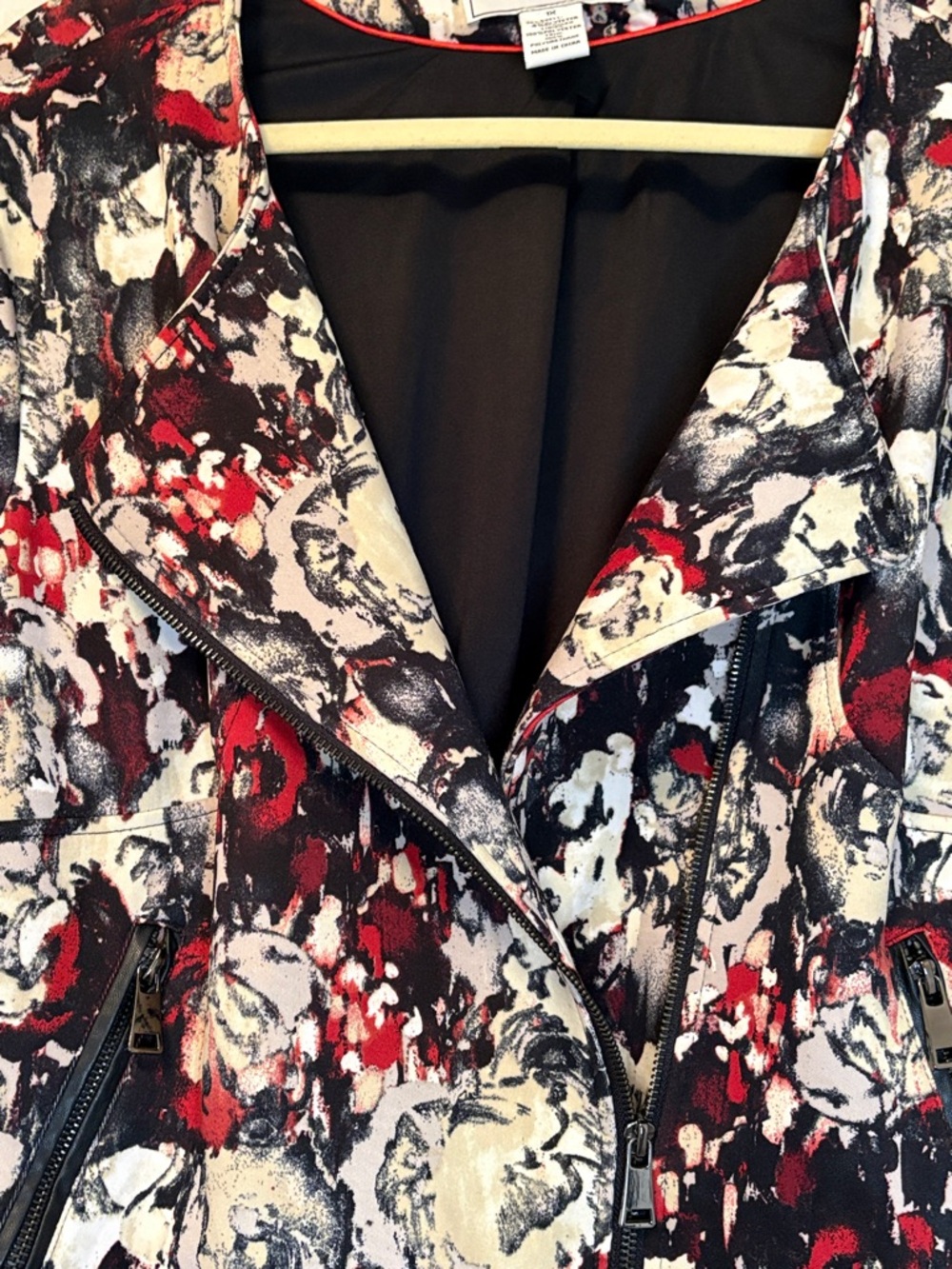 Modamix Red Black Cream Abstract Floral-Print Moto Jacket - Picture 3 of 8